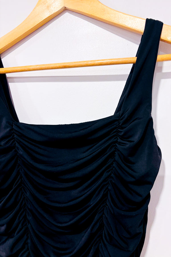 Camisole courte plissée noire seconde main - Live in the moment- La Penderie du Paradis