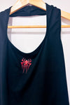 Camisole noire avec araignée rouge haut licou seconde main - SHEIN- La Penderie du Paradis