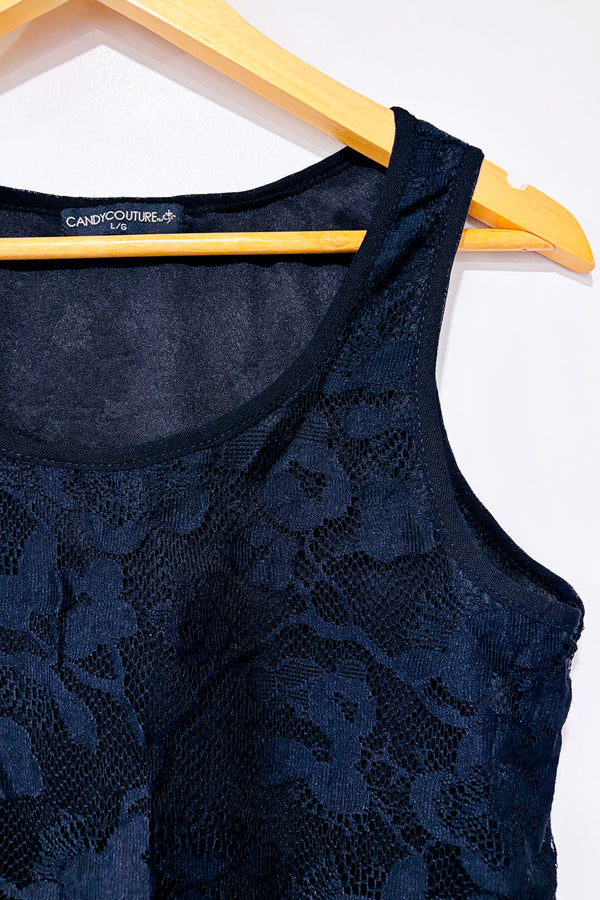 Camisole noire en dentelle fleurie avec franges seconde main - Candy Couture- La Penderie du Paradis