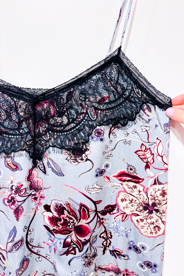 Camisole satinée bleue fleurie avec dentelle seconde main - Zara- La Penderie du Paradis
