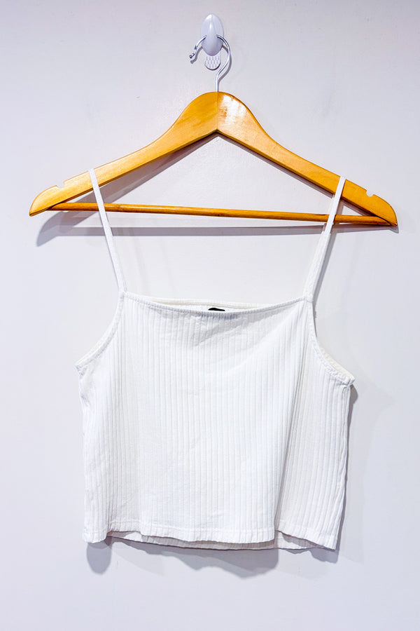 Camisole courte côtelée crème seconde main - Zara- La Penderie du Paradis