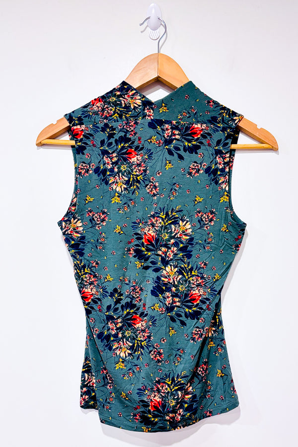 Camisole verte fleurie seconde main - RW&CO.- La Penderie du Paradis