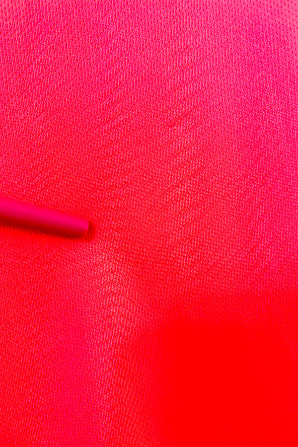 Camisole de golf corail et blanche seconde main - NVO Sport- La Penderie du Paradis