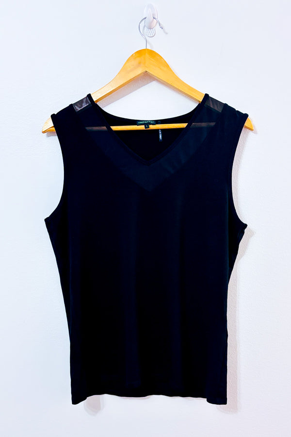 Camisole basique noire avec maille seconde main - Tricotto- La Penderie du Paradis