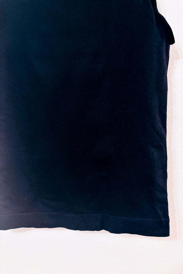 Camisole noire essentielle seconde main - Signature Easywear- La Penderie du Paradis