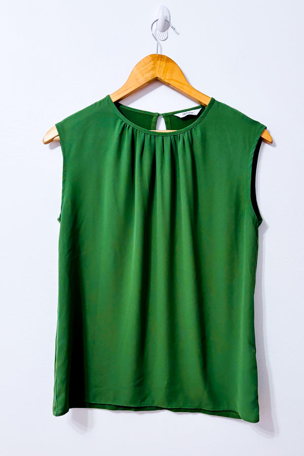 Camisole fluide verte à encolure plissée seconde main - Reitmans- La Penderie du Paradis