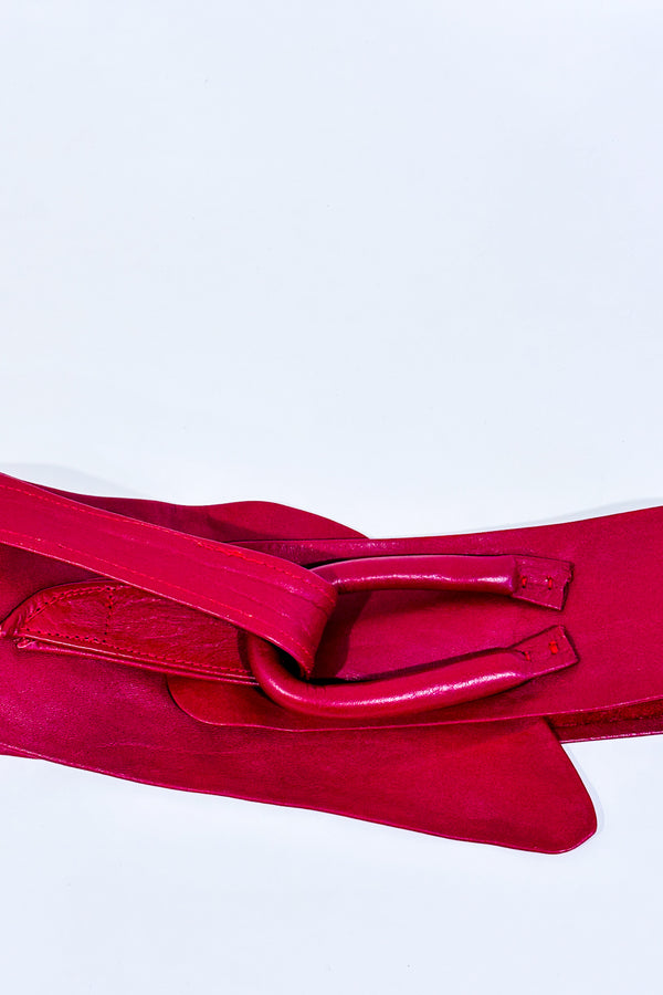 Ceinture rouge faux cuir (m)-Autres-La Penderie du Paradis 🕊