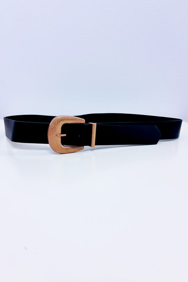 Ceinture noire avec boucle dorée seconde main - Autres- La Penderie du Paradis