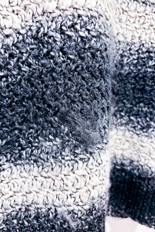 Chandail en tricot gris rayé à col roulé (xl)-Greige-La Penderie du Paradis 🕊