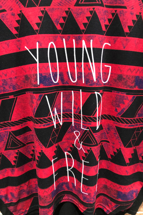 T-shirt ample rouge et noir ''Young Wild & Free'' (l) seconde main G:21   