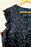 Blouse noire motif flamant rose (l) -- La Penderie du Paradis ?