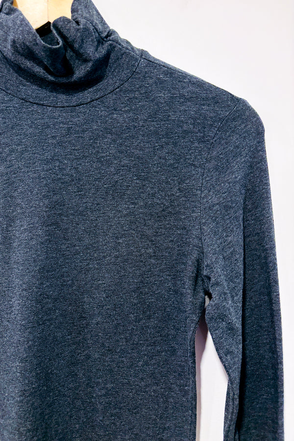 Chandail gris basic à col roulé (l)-SWS Streetwear Society-La Penderie du Paradis 🕊