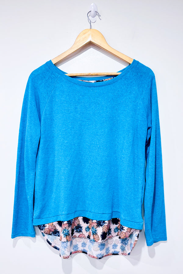Chandail turquoise avec ananas (m)-Simons-La Penderie du Paradis 🕊