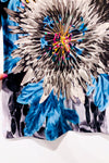 Chandail noir avec fleur bleue (s)-Tricotto-La Penderie du Paradis 🕊