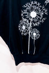 Chandail ample noir avec fleur blanche (xl)-Trop Belle Pour Toi-La Penderie du Paradis 🕊
