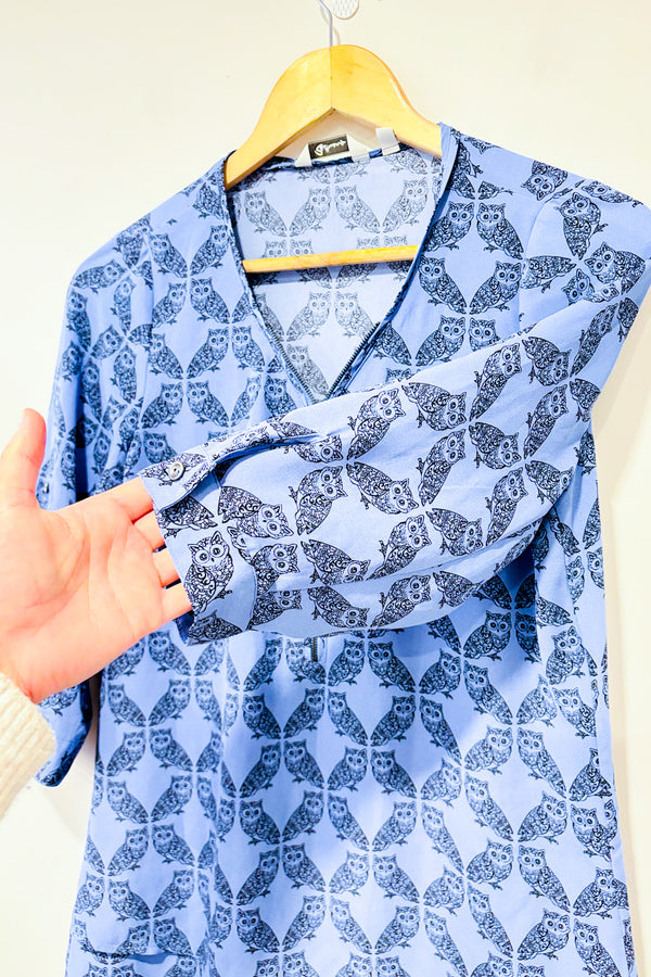 Blouse bleue avec hiboux (xs)-Reitmans-La Penderie du Paradis 🕊