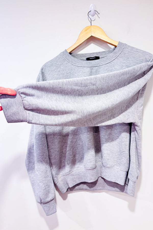 Chandail crewneck gris en coton ouaté (l)-Forever21-La Penderie du Paradis 🕊