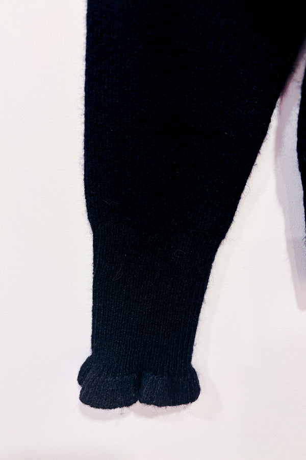 Chandail noir en tricot avec dentelle fleurie (s) seconde main - RW&CO.- La Penderie du Paradis