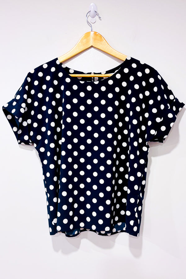 Haut bleu à pois blanc (m) seconde main - Melløday- La Penderie du Paradis