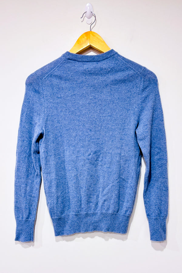 Chandail en cachemire bleu poudre (s)* seconde main - NAADAM- La Penderie du Paradis