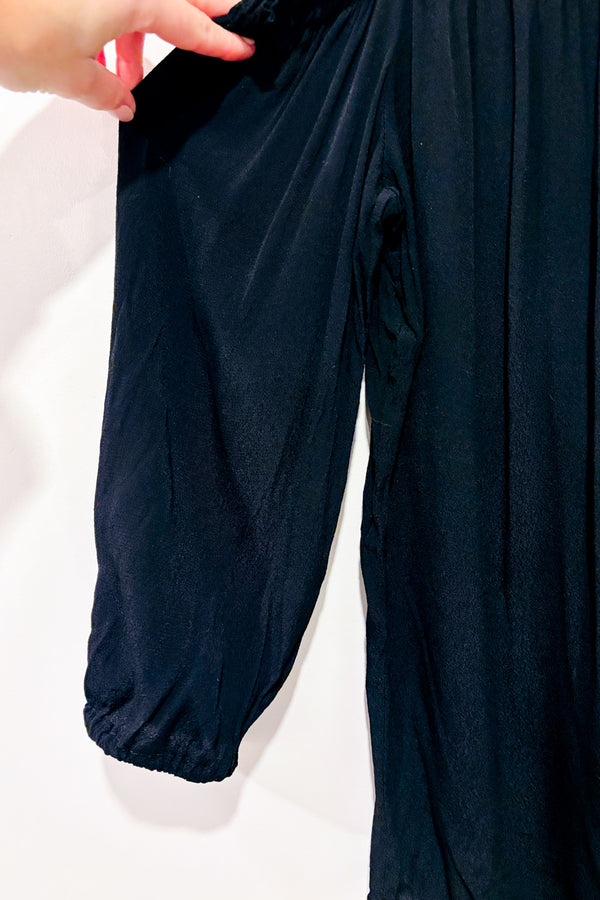 Haut noir épaules dénudées avec dentelle fleurie (l) seconde main - Reitmans- La Penderie du Paradis