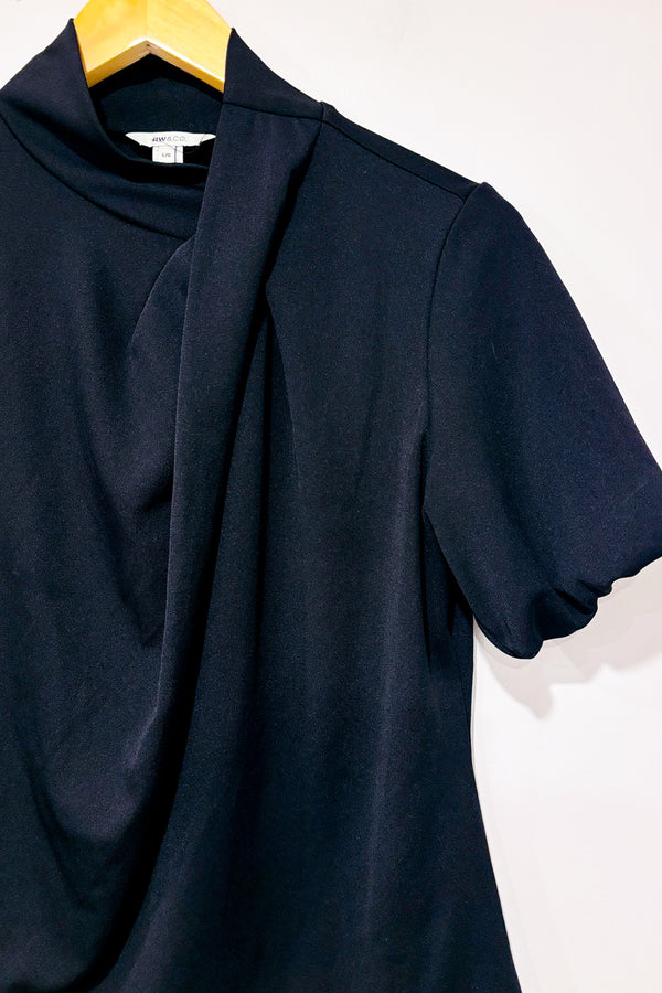 Haut noir à col haut et manches bouffantes (l) seconde main - RW&CO.- La Penderie du Paradis