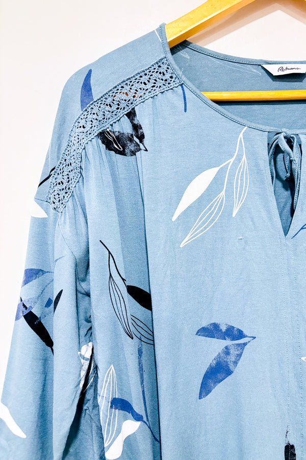 Haut turquoise fleuri (l) seconde main - Reitmans- La Penderie du Paradis