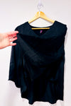Haut asymétrique noir satiné* seconde main - Elena Wang- La Penderie du Paradis