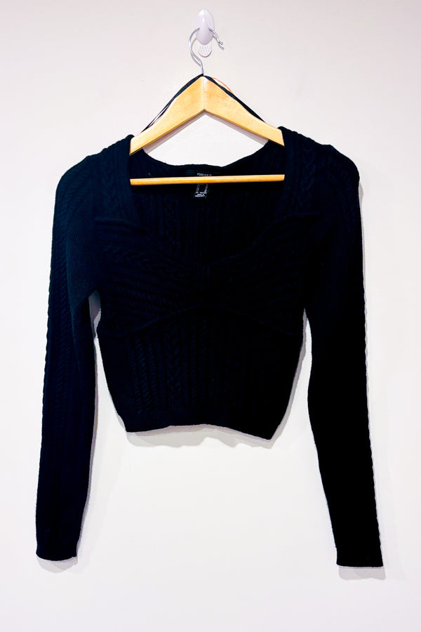 Chandail coupé noir en tricot seconde main - Forever21- La Penderie du Paradis