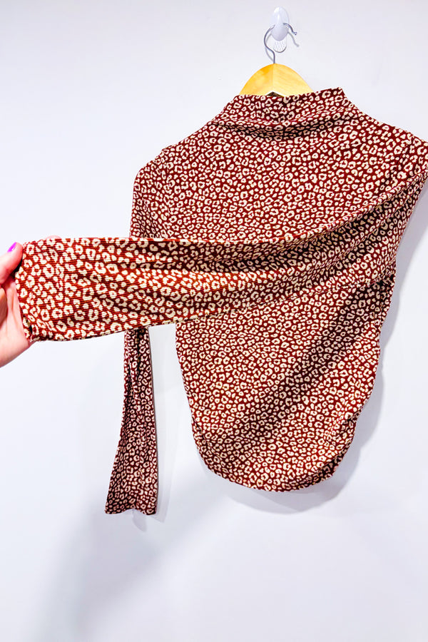 Chandail brun à col montant motif cheetah seconde main - Active USA- La Penderie du Paradis