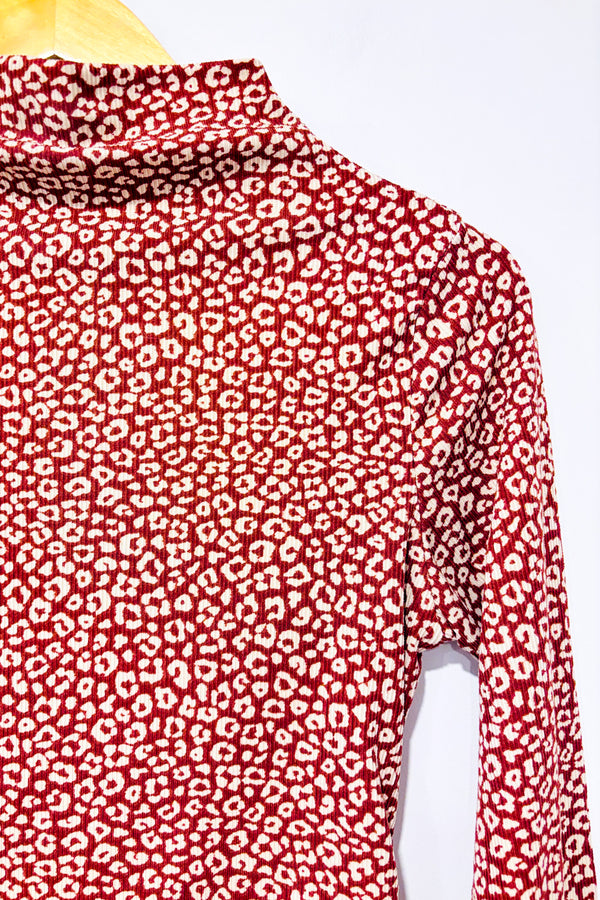 Chandail brun à col montant motif cheetah seconde main - Active USA- La Penderie du Paradis