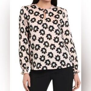 Blouse rose pâle fleurie seconde main - Ted Baker London- La Penderie du Paradis