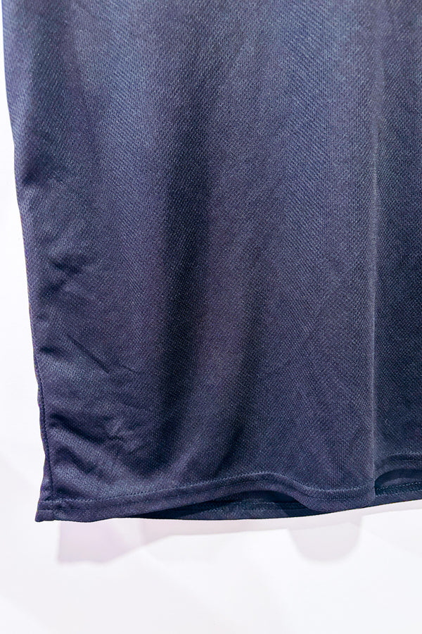 Chandail de sport noir seconde main - Dollarama- La Penderie du Paradis