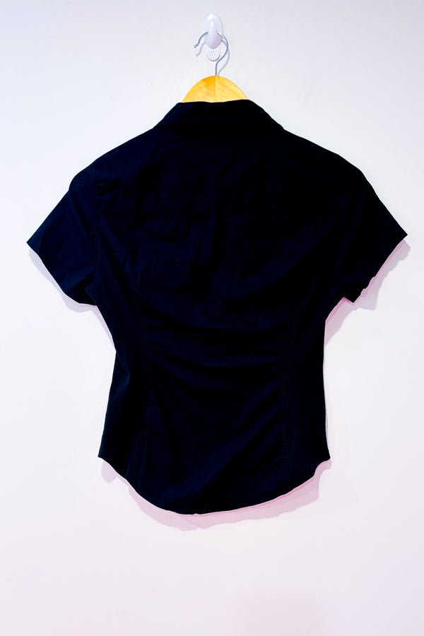 Blouse cargo noir à zip seconde main - Guess- La Penderie du Paradis