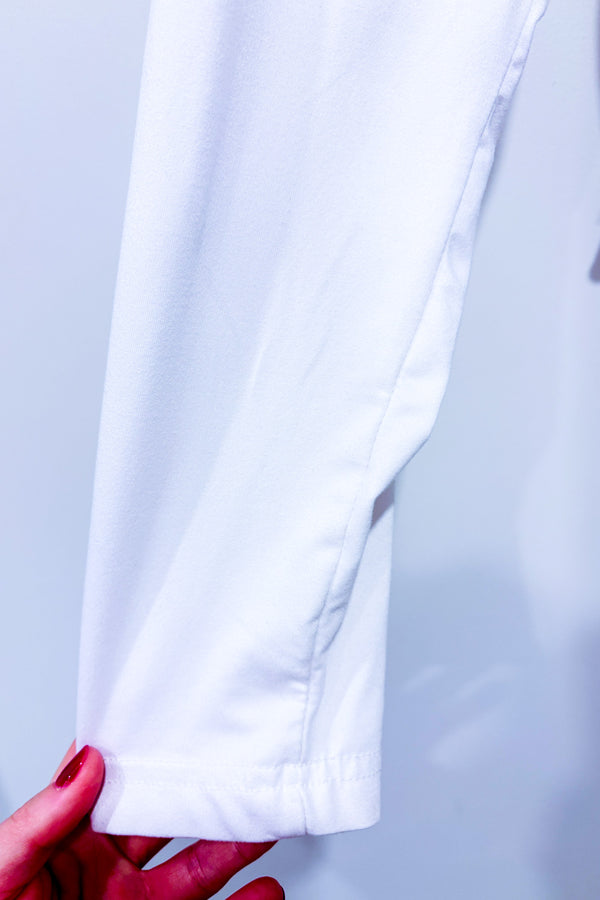 Chandail blanc à col haut seconde main - SHEIN- La Penderie du Paradis