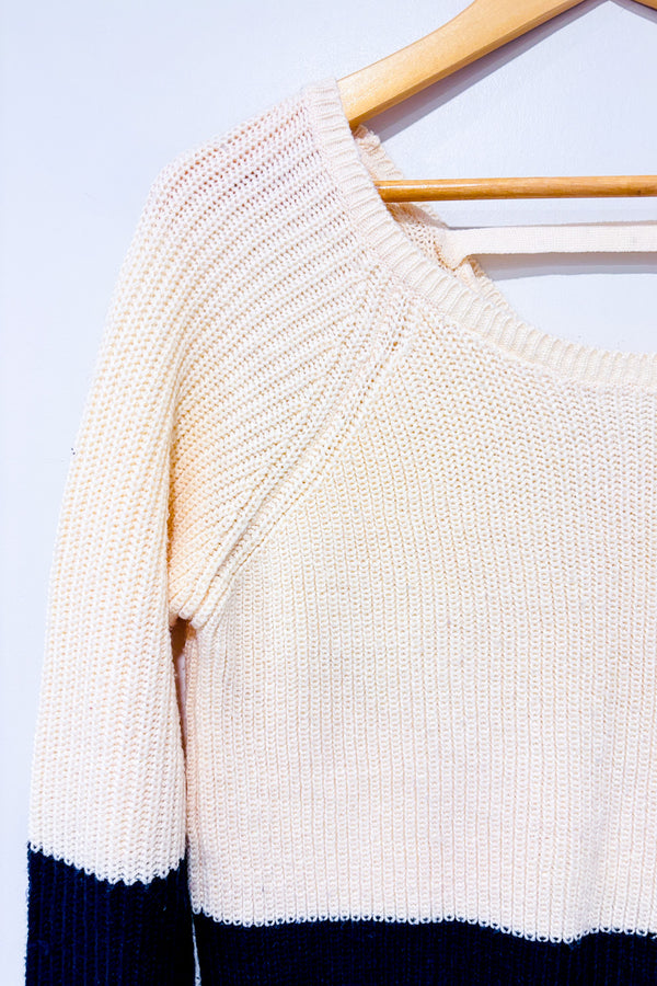 Chandail en tricot beige et bleu seconde main - Vero Moda- La Penderie du Paradis