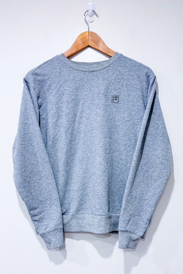 Chandail crewneck gris seconde main - Fila- La Penderie du Paradis