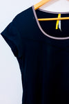 T-shirt sport noir seconde main - Lolë- La Penderie du Paradis
