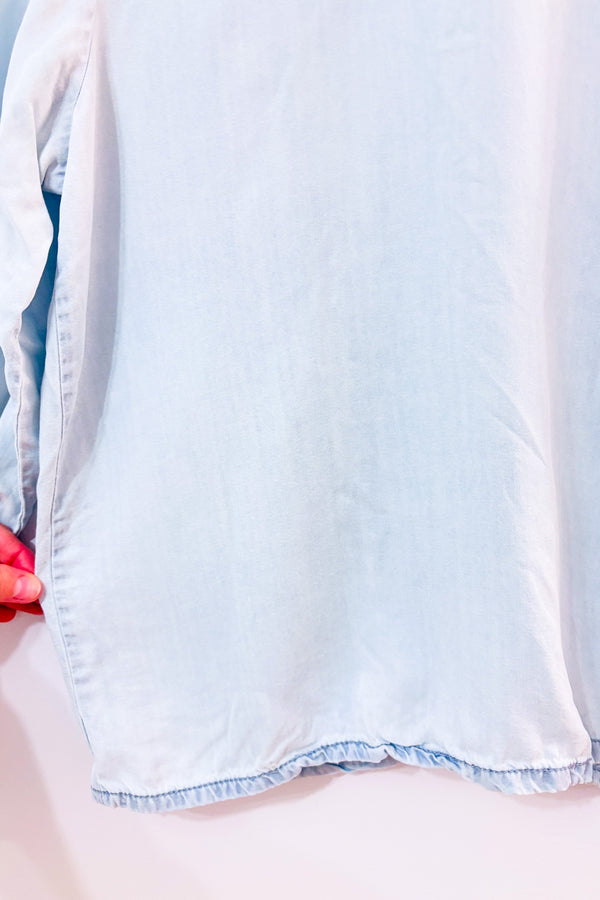 Haut bleu pâle en denim seconde main - Suko Jeans- La Penderie du Paradis