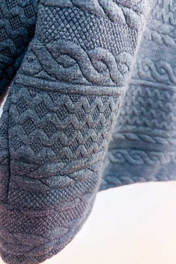 Chandail ample gris texturé seconde main - Dailystory- La Penderie du Paradis