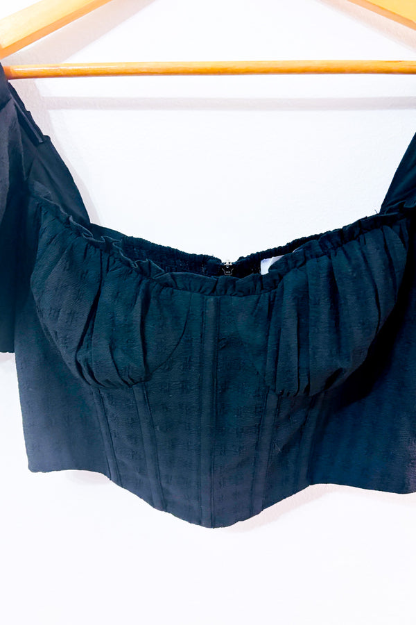 Haut corset noir à manches bouffantes* seconde main - ASTR the Label- La Penderie du Paradis