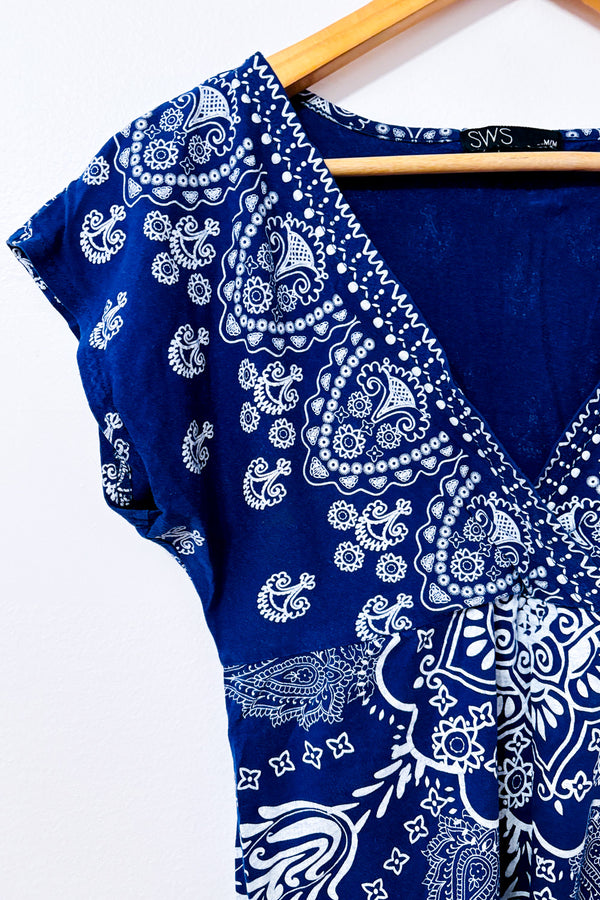 Haut cache-cœur bleu à motif paisley seconde main - SWS Streetwear Society- La Penderie du Paradis