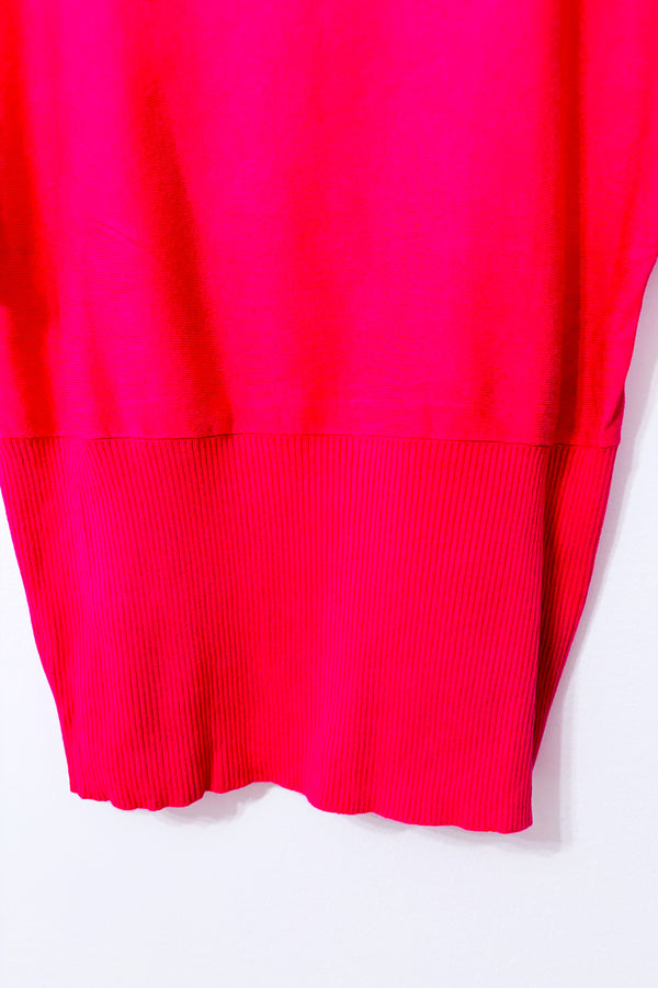 Haut rose fuchsia en tricot à manches amples seconde main - Cable & Gauge- La Penderie du Paradis