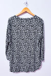 Chandail noir et gris fleuri à col en V seconde main - Old Navy- La Penderie du Paradis