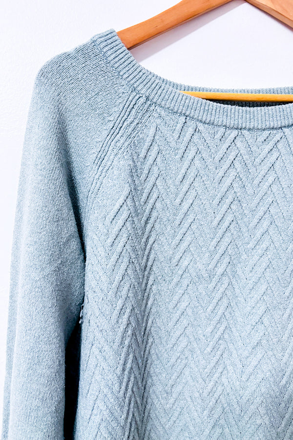 Chandail bleu eau en tricot à torsades seconde main - Reitmans- La Penderie du Paradis