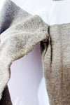 Chandail taupe et crème à bandes contrastantes* seconde main - Banana Republic- La Penderie du Paradis