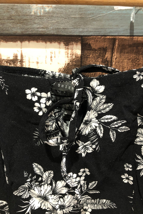 Haut court noir fleuri avec manches bouffantes (xs) seconde main Suzy Shier   