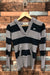 Chandail en tricot rayé gris et marine avec capuchon (m/l)