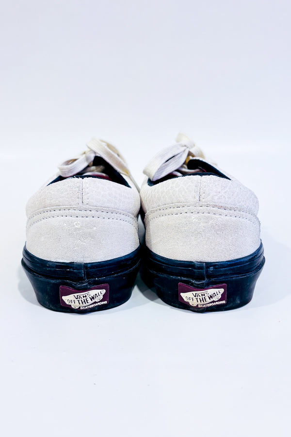 Chaussures blanches et noires (5.5) - Homme-Vans-La Penderie du Paradis 🕊