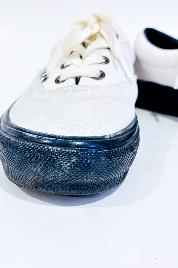 Chaussures blanches et noires (5.5) - Homme-Vans-La Penderie du Paradis 🕊